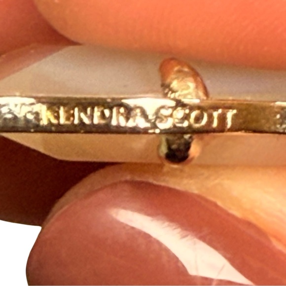 Kendra Scott Kirsten Drop Earrings Gold Mother of Pearl Statement Dangle - Picture 3 of 4